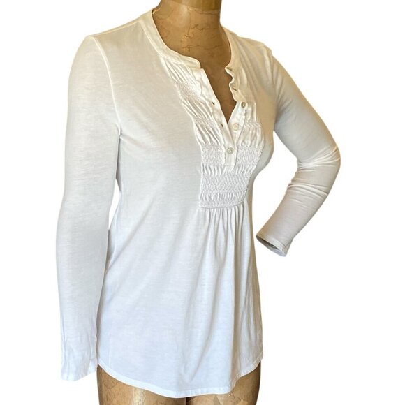 J. Jill Cream/Ivory White Henley Top Smocked Bib Accent Sz SP #347K - Picture 2 of 9